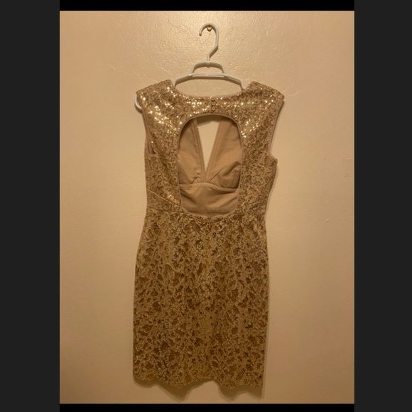 BCBG MAXAZRIA Dress - Picture 2 of 3